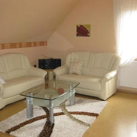 Ferienwohnung-christmann Apartmán *